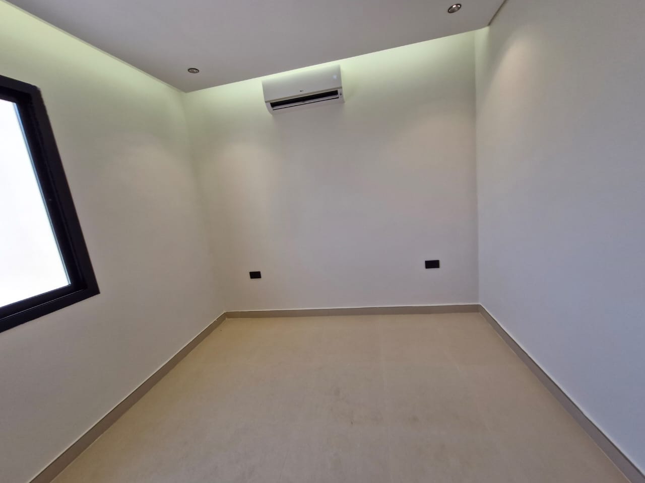 *🏡 Modern Townhouse for Rent in Sedra (Roshn) – Stylish & Family-Friendly 🌟*  